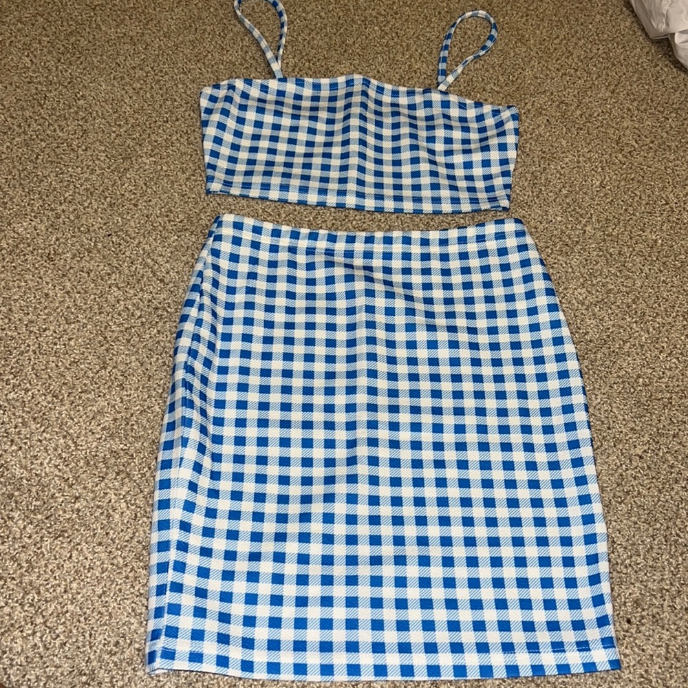 BLUE AND WHITE SET